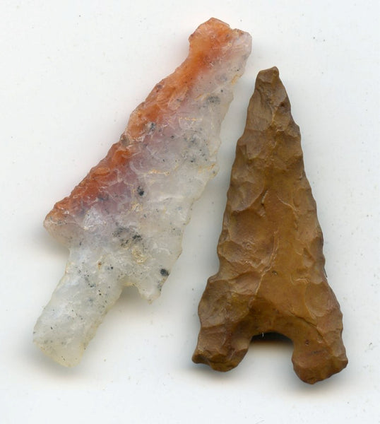 Lot of 2 various stone arrowheads, North Africa, Neolithic period, c.5000-3000 BC