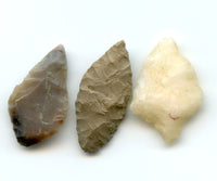 Lot of 3 various stone arrowheads, North Africa, Neolithic period, c.5000-3000 BC