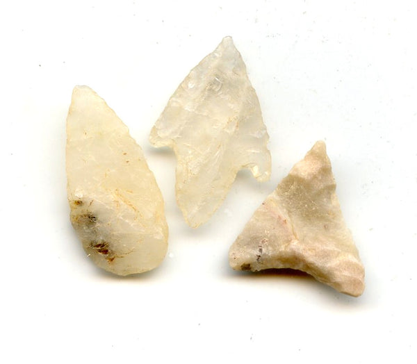 Lot of 3 various stone arrowheads, North Africa, Neolithic period, c.5000-3000 BC