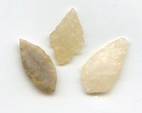 Lot of 3 various stone arrowheads, North Africa, Neolithic period, c.5000-3000 BC